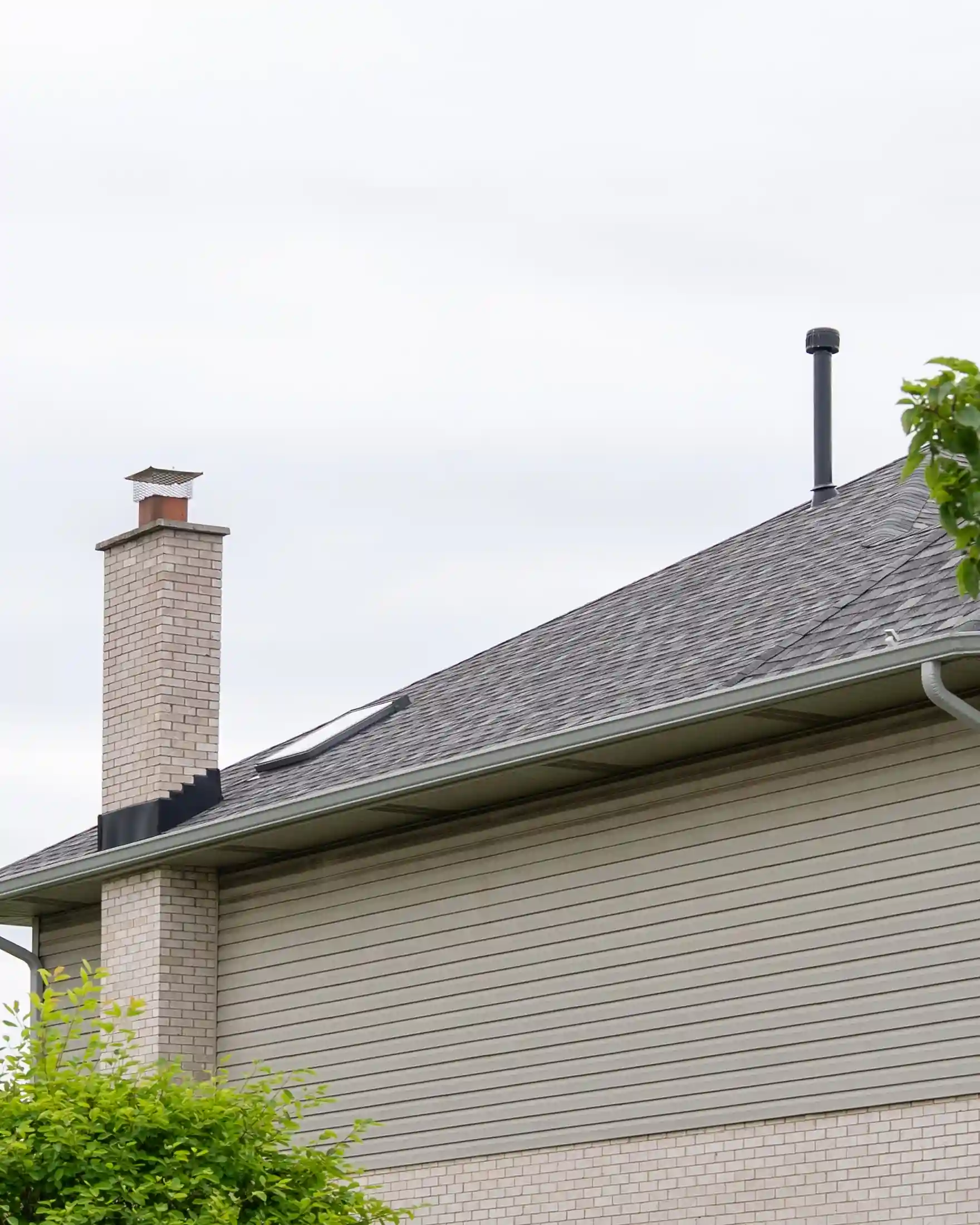 Siding and roofing replaced together on a Chicagoland home