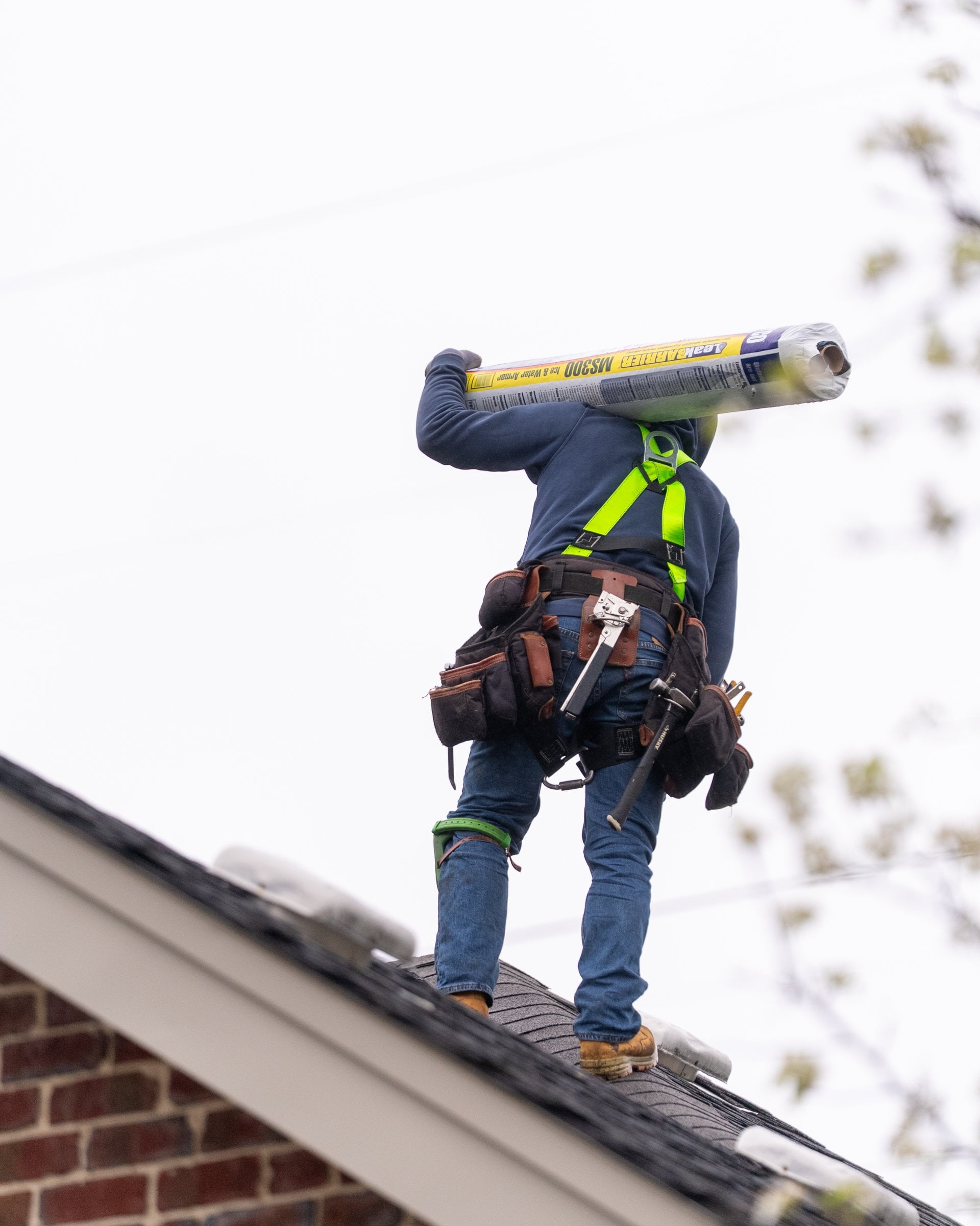 Roof Underlayment Explained: Felt vs. Synthetic